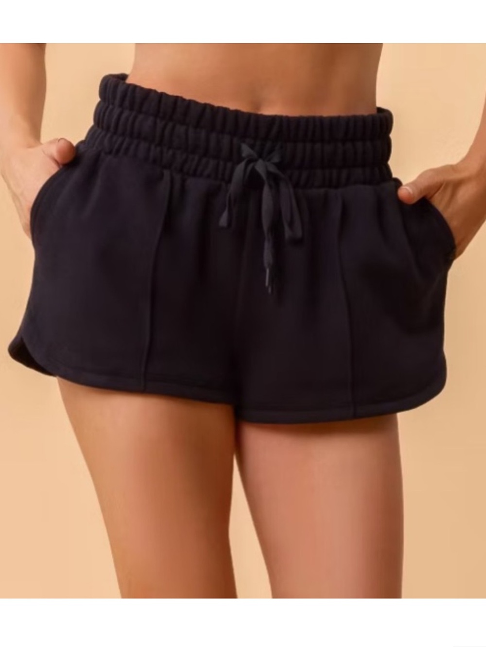 Blogilates Marshmallow Dolphin Drawstring Wide Band Shorts in Black. Size XL NWT